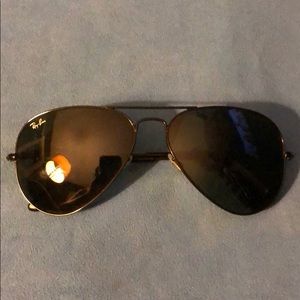 Black Ray-Ban Sunglasses